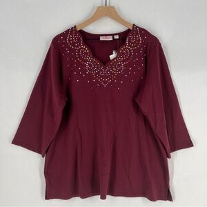 Quacker Factory Burgundy Rhinestone Jewel Embellished Scalloped V-Neck Top 1X